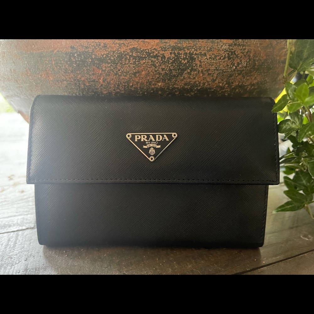 PRADA Wallet
